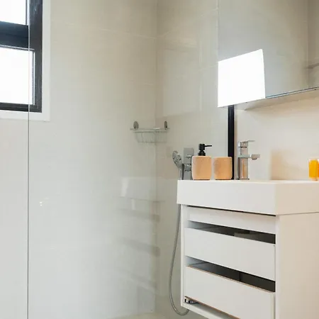 Daire Beautiful 2br Sea View With Dedicated Office By Cyprus Horizons *